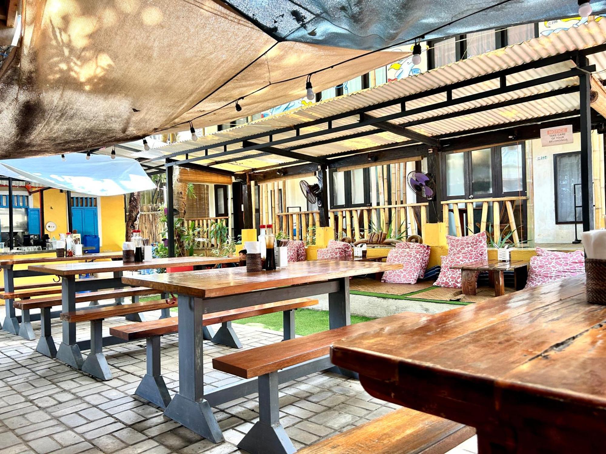 Lazy Dog Bed & Breakfast Balabag  Exteriér fotografie