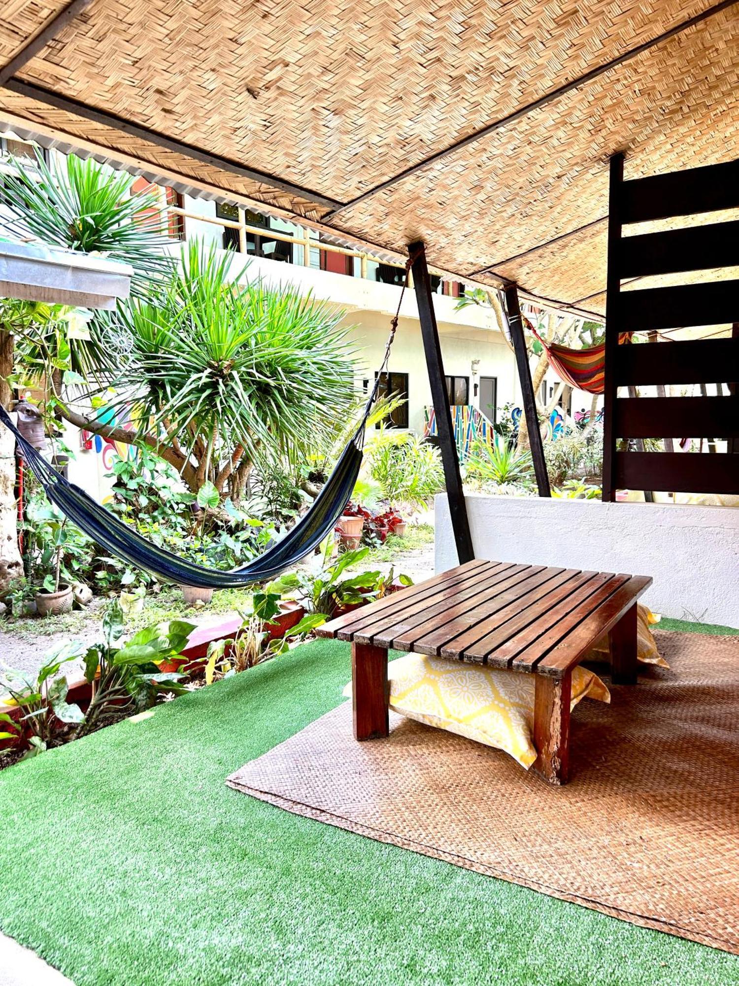 Lazy Dog Bed & Breakfast Balabag  Exteriér fotografie