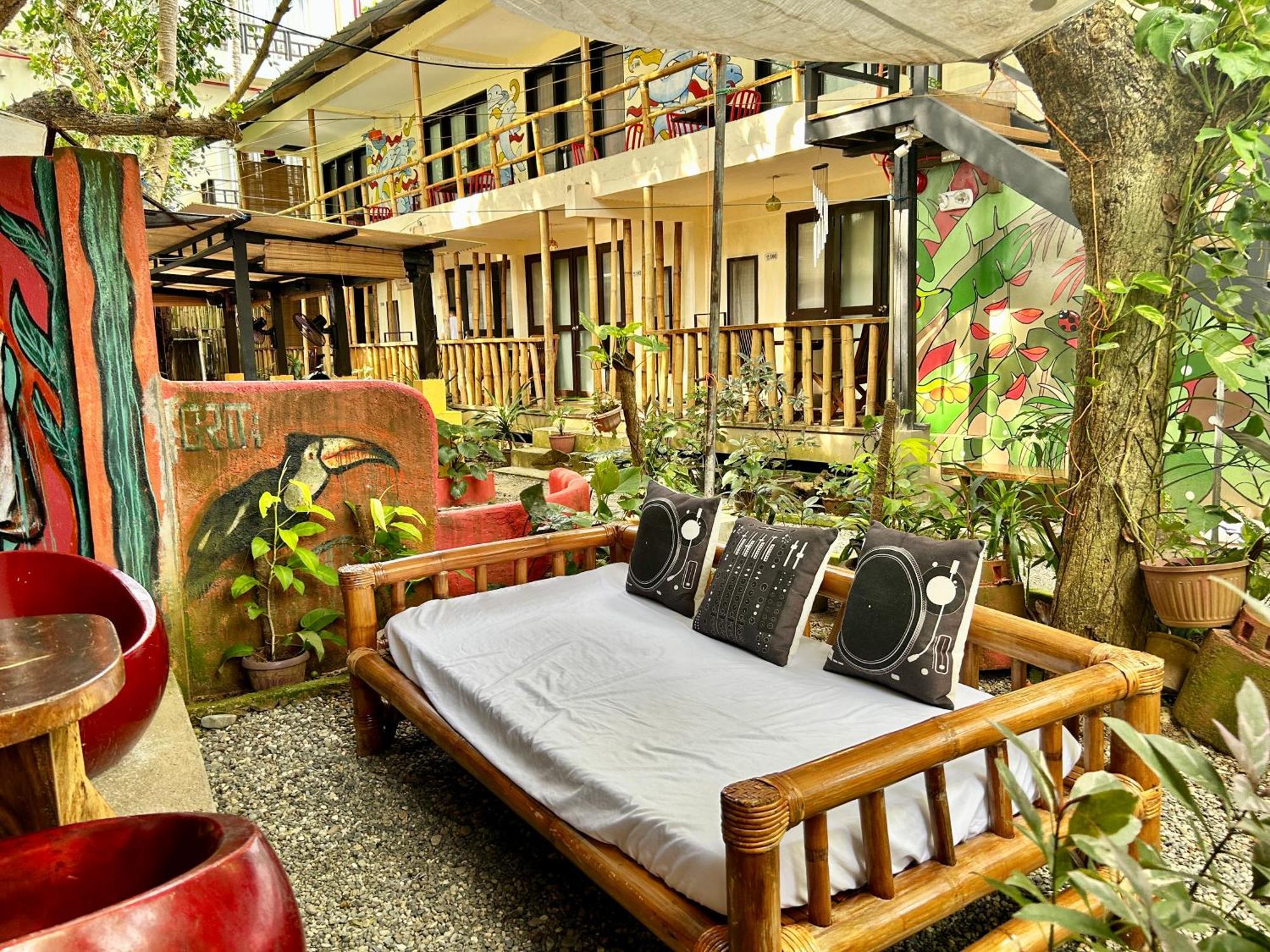 Lazy Dog Bed & Breakfast Balabag  Exteriér fotografie